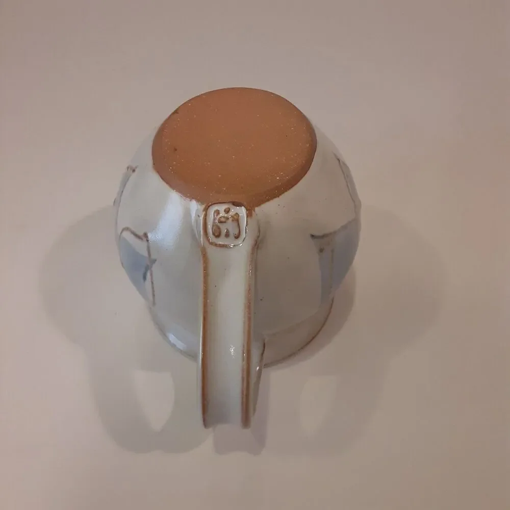 Unmarked this stoneware